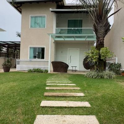 Sobrado em condomínio fechado - Veredas do Mar II